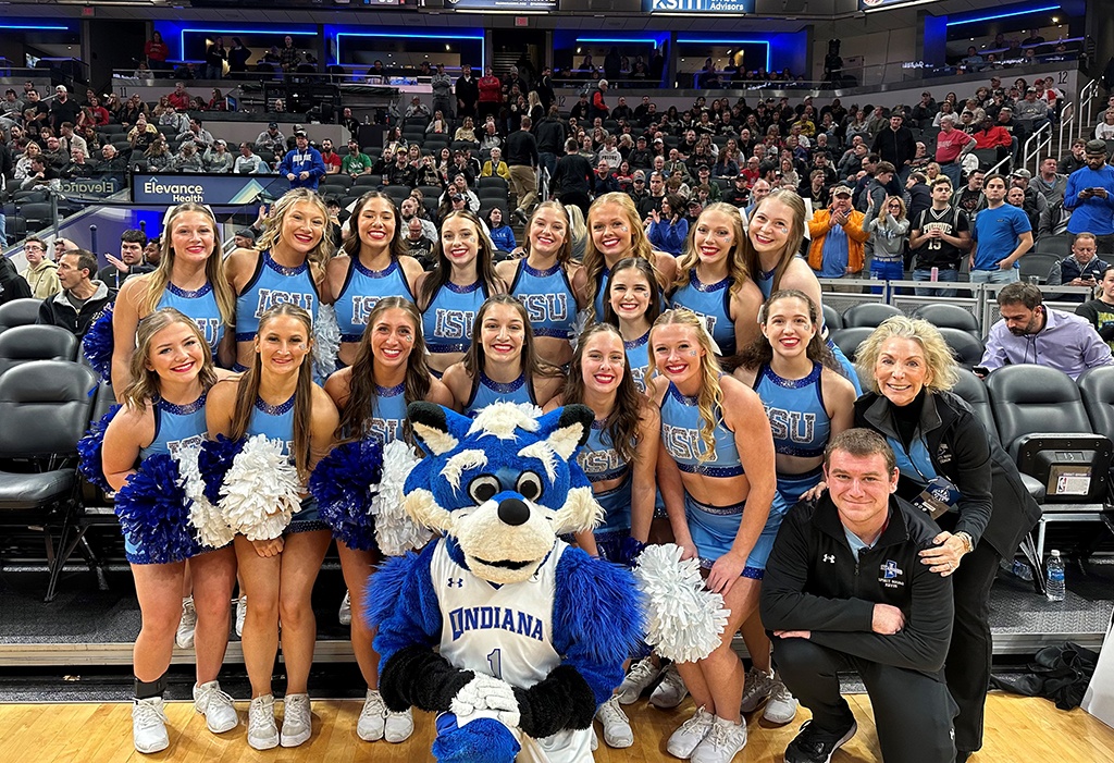 Sycamore Spirit Squad with Sycamore Sam