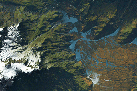 Image of a map showing a mountain range and rivers.