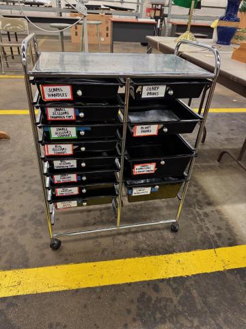 Rolling cart